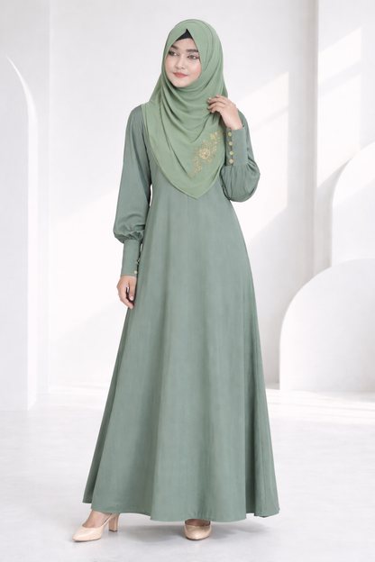 𝐇𝐚𝐧𝐢𝐲𝐚 𝐆𝐨𝐰𝐧 – 𝐒𝐚𝐠𝐞 𝐆𝐫𝐞𝐞𝐧