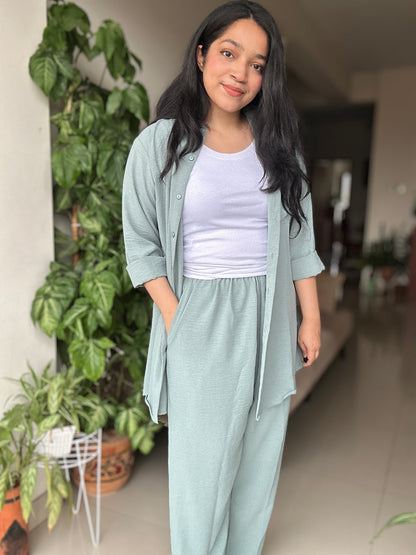 Elanora Cords set