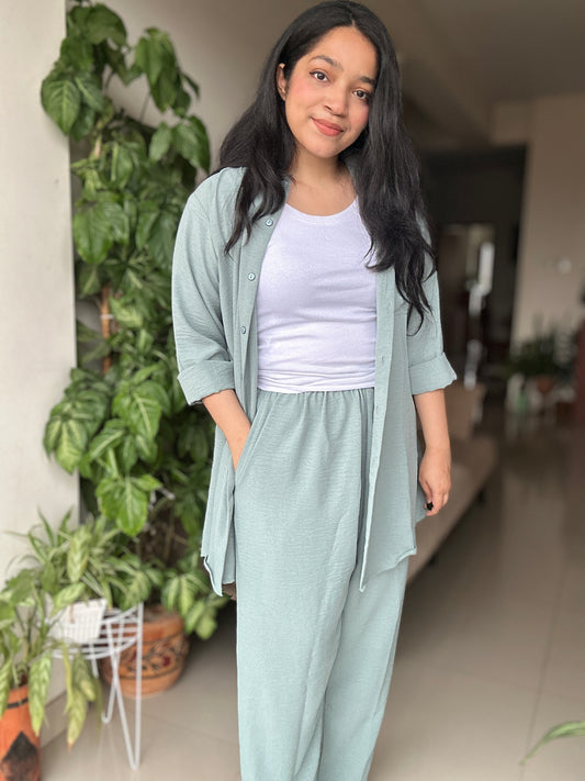 Elanora Cords set